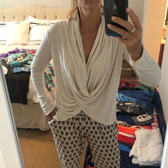 Calypso Top - Picture 2 of 5